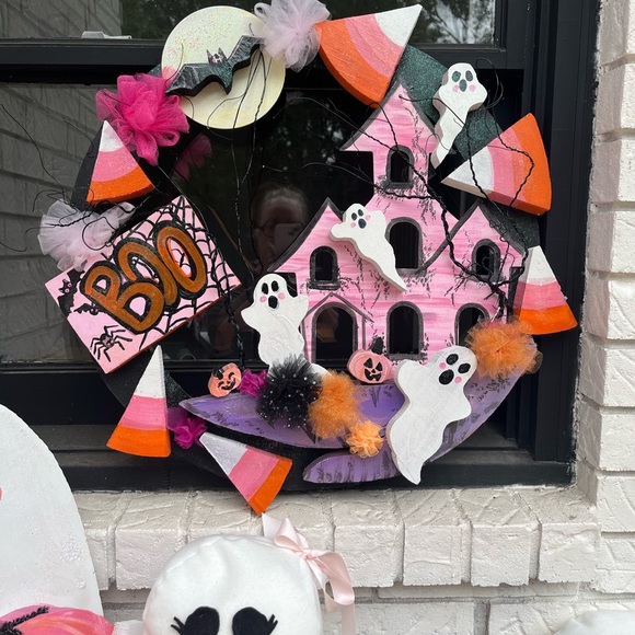 Handmade cute Halloween wreath/hanging foam ghost/ghost pillow,great party decor - Picture 4 of 4
